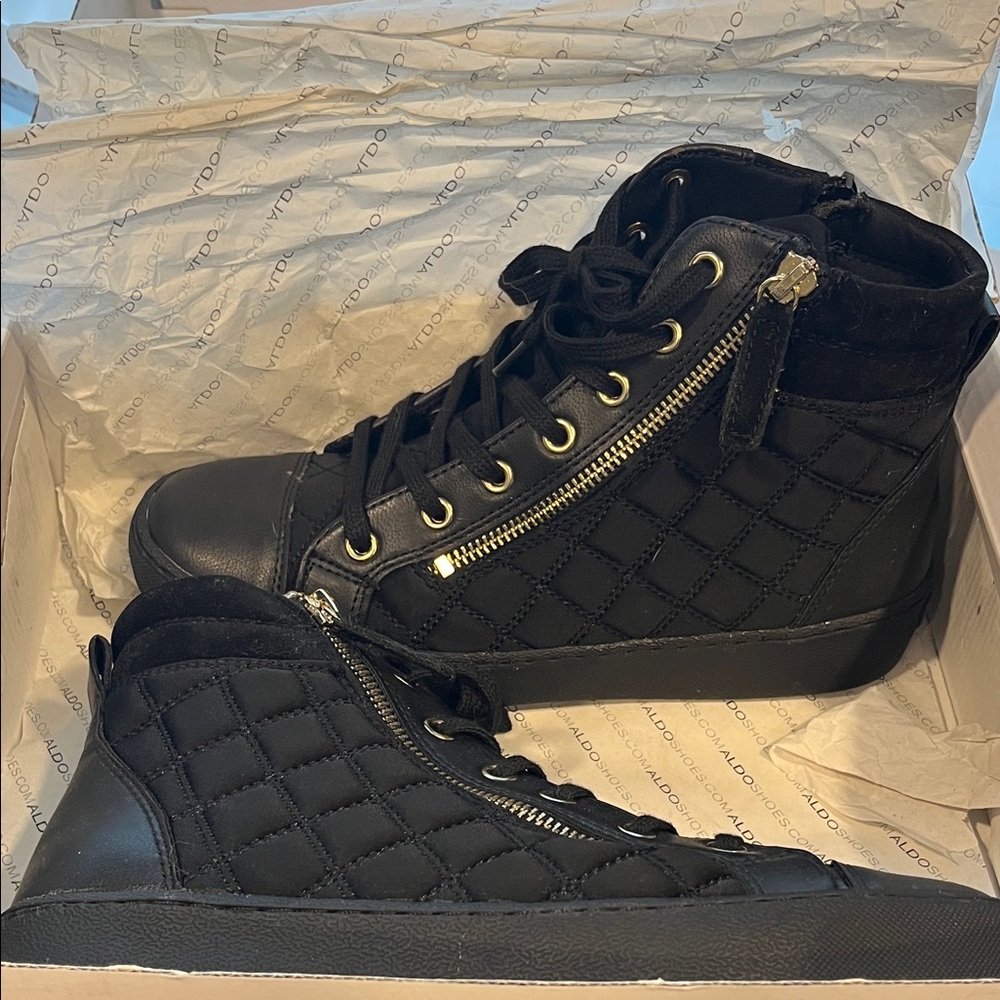 Aldo Zelin Boots 8.5